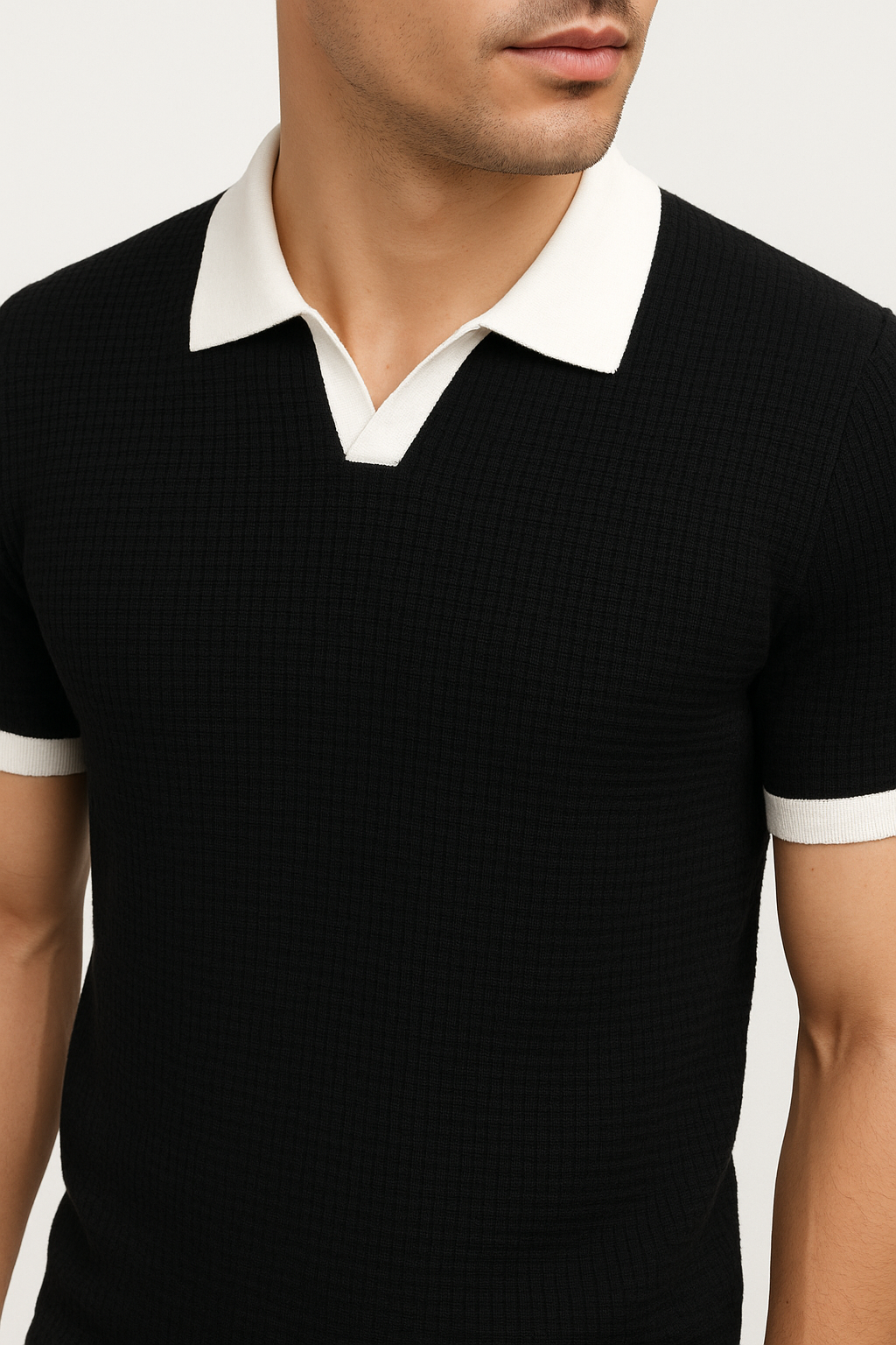 Black Texture Johny Collar