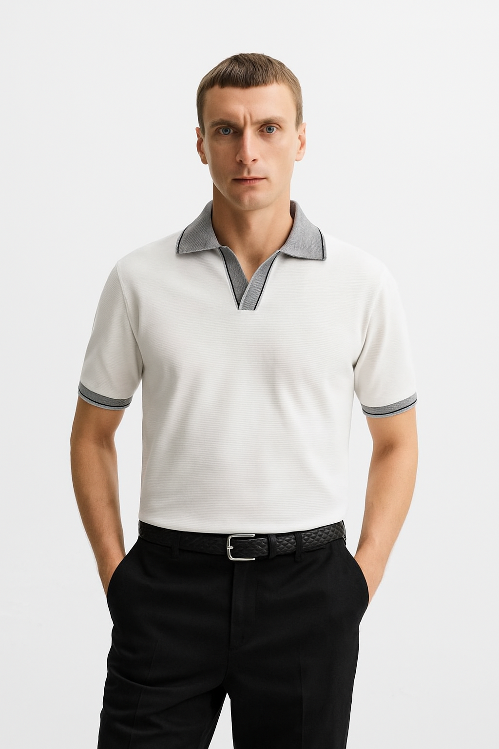 White Jack-yard Johnny Collar