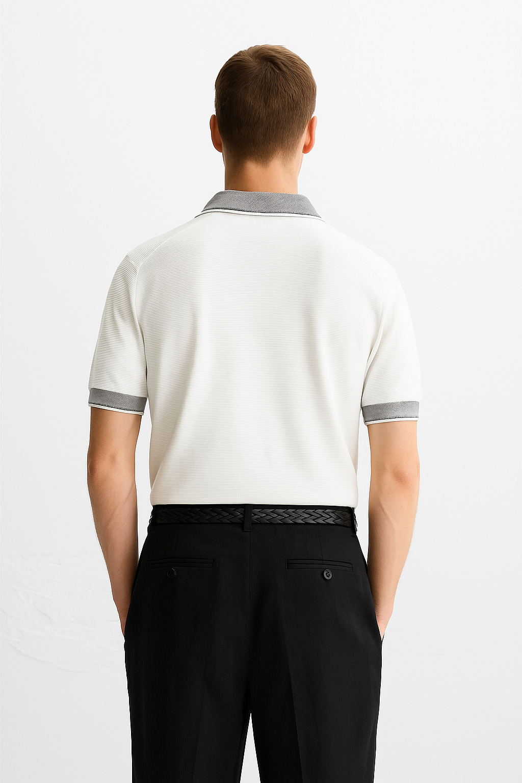 White Jack-yard Johnny Collar