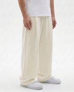 Off-White Straight Baggy Trouser