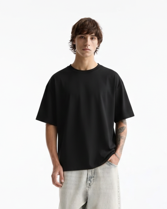 ESSENTIAL Oversize T-shirt